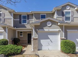 311 Oak Leaf Pl, Acworth, GA 30102