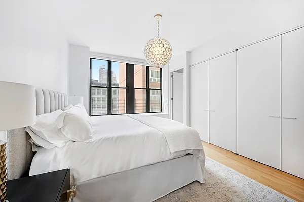 Sold by Compass | media 5