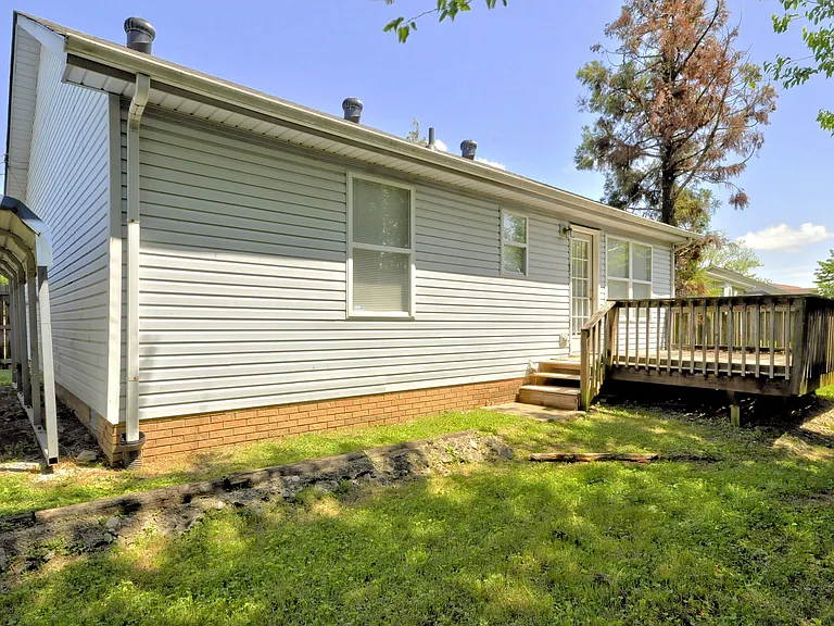 317 Pioneer Dr — Photo 30