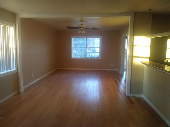 3rd image of 1337 Cypress Dr