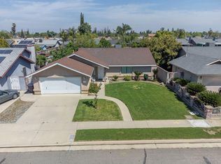 1206 W Damron Ave, Tulare, CA 93274
