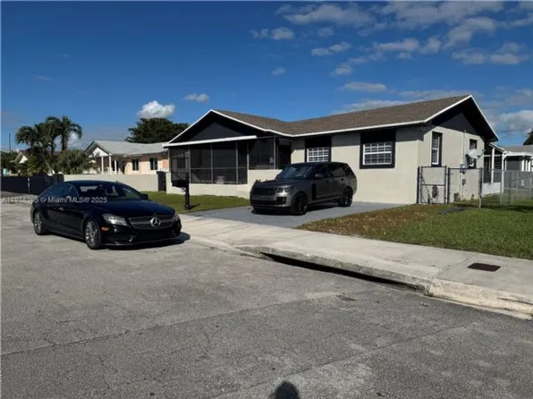 22105 SW 113th Pl, Miami, FL 33170
