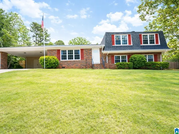 1209 Birchwood Dr, Anniston, AL 36207