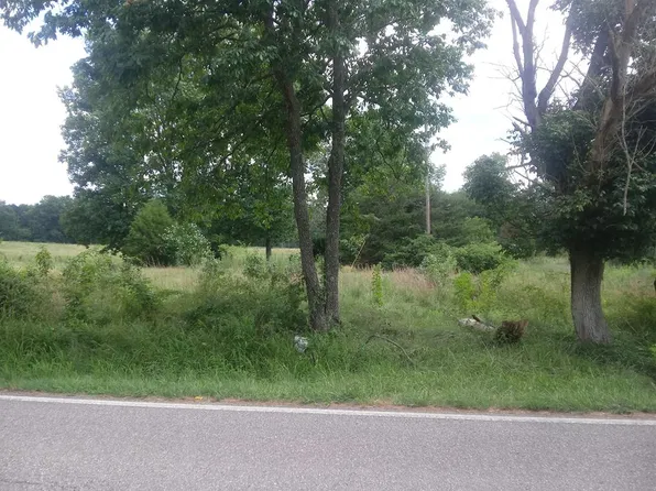 6752 State Route 325, Vinton, OH 45686