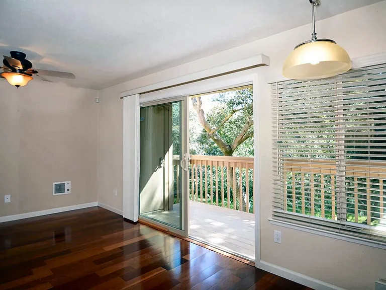 300 Glenwood Cir #195 — Photo 6