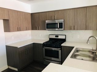12871 San Fernando Rd, Sylmar, CA 91342
