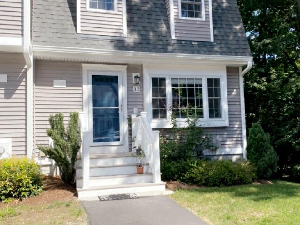 1st image of 12 Benjamins Landing Ln