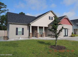 805 Ashley Meadow Ln, Jacksonville, NC 28546