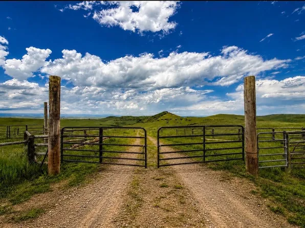 18 Hidden Hills Dr, Sheridan, WY 82801