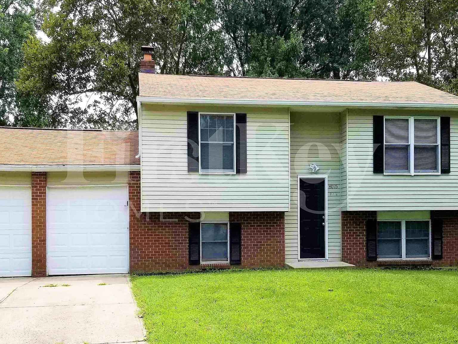 4 bed, 2.0 bath, 1617 sqft, $2,545 — Photo 1