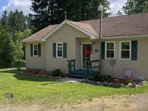 10849 Warner Gulf Rd, Chaffee, NY 14030