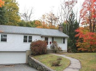 11 Byron Ave, Lexington, MA 02420