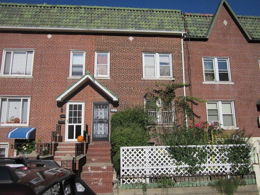 1st image of 3422 Crescent St