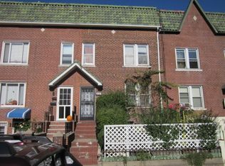 3422 Crescent St, Astoria, NY 11106