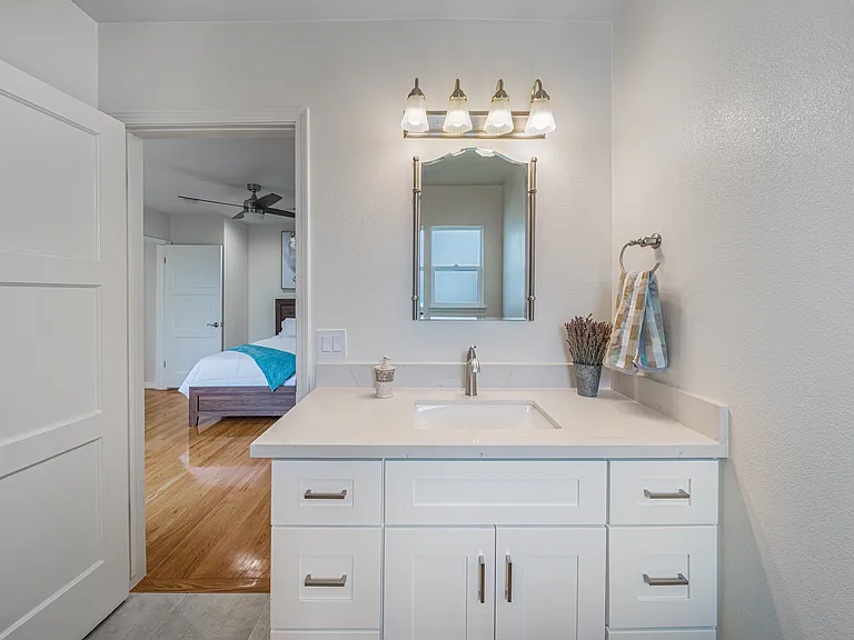 549 N La Sena Ave — Photo 19