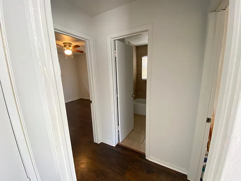 5400 Market St #8 — Photo 5