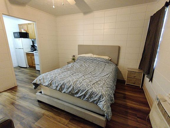 5th image of 662 Liberty St #3