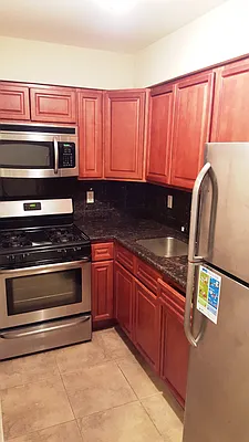 Rented by Virtual Real Estate | media 10