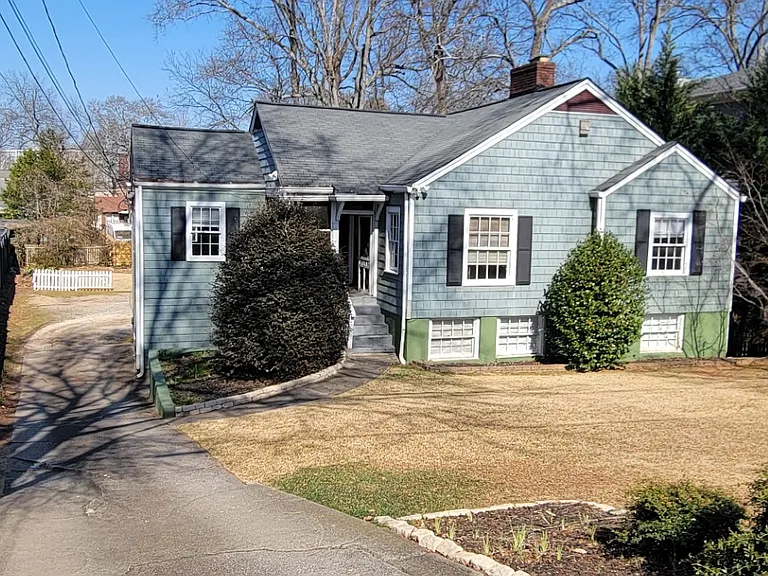 321 W Howard Ave #A — Photo 1