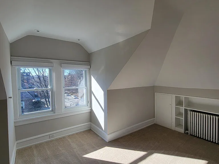113 Grayling Ave #2 — Photo 17