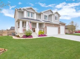 2313 N 2100 W, Clinton, UT 84015