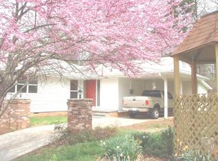 1394 Vine St NE, Gainesville, GA 30501