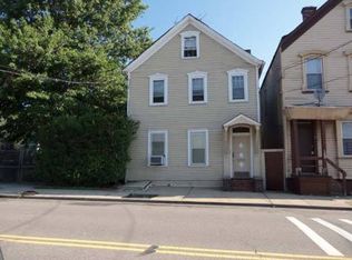 48-50 19th Ave, Newark, NJ 07103