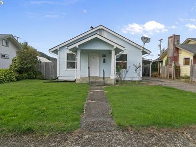 941 Fir Ave, Reedsport, OR, 97467