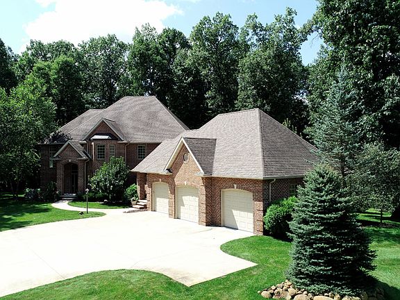 2nd image of 19338 Whispering Hill Dr