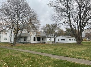 208 N Saint John St, Assumption, IL 62510