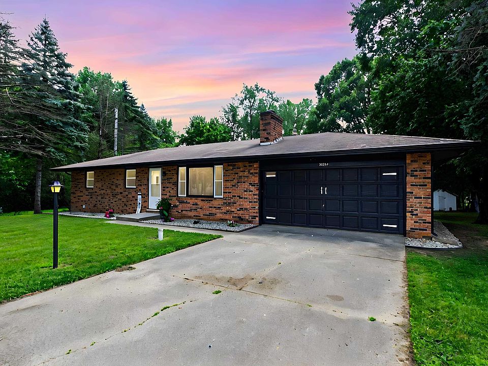 1st image of 26024 Chain O Lakes Dr
