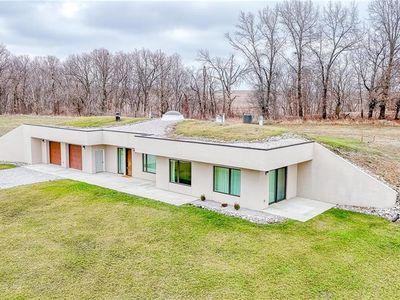18018 Ozark Ln, Higginsville, MO, 64037