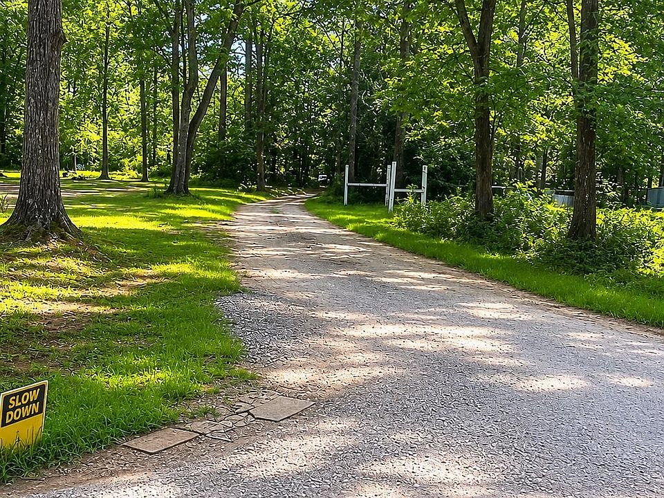 1st image of 47 Phelps Creek Dr