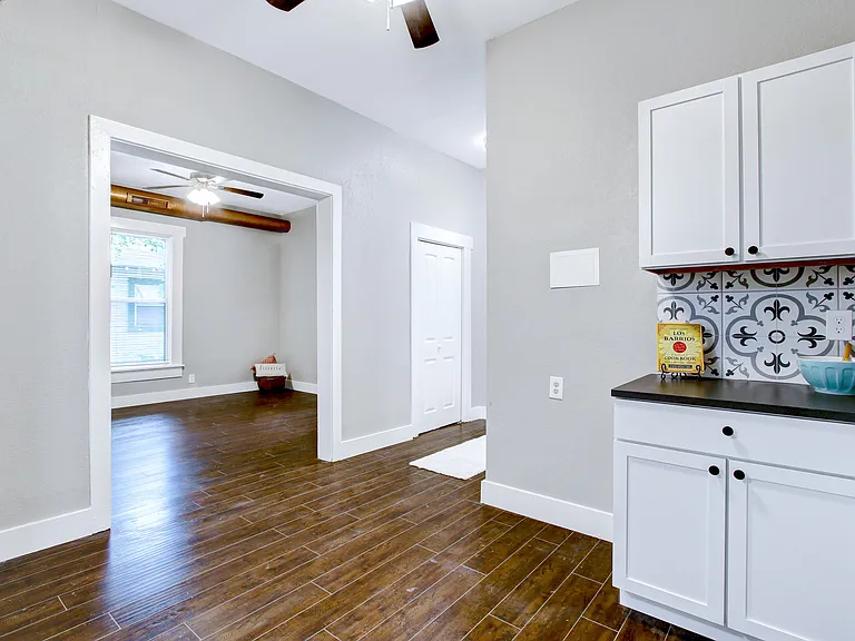 438 Pruitt Ave #1 — Photo 8