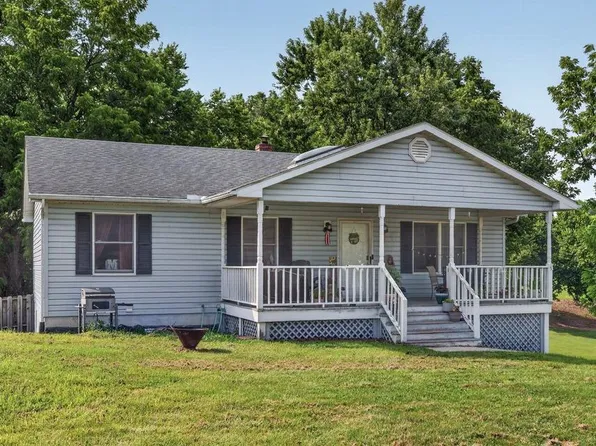 10727 Old Valley Pike, Mount Jackson, VA 22842
