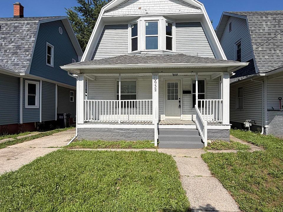 1st image of 632 Nicholas St