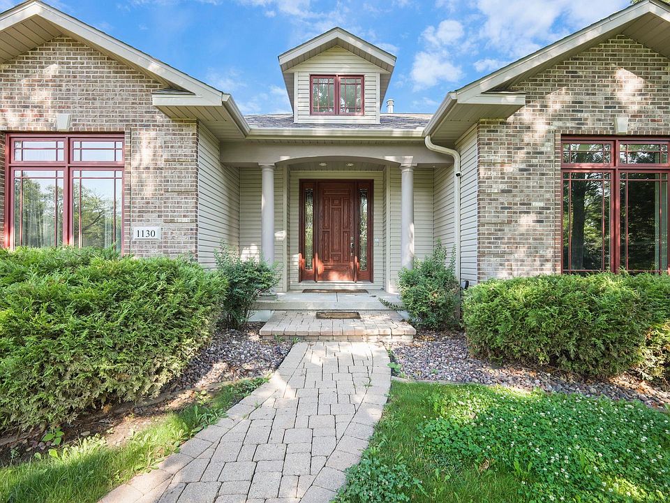 1st image of 1130 Black Oak Trl