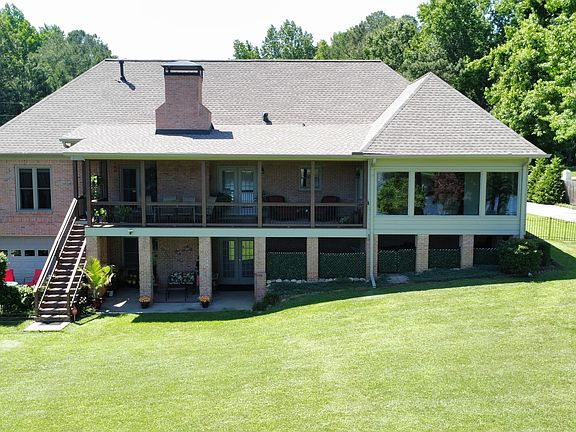 2nd image of 130 Beech Valley Dr