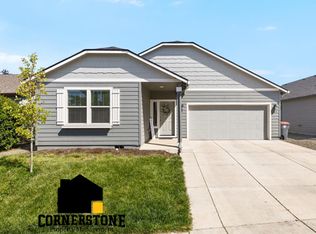 1633 Monarch Ln, Medford, OR