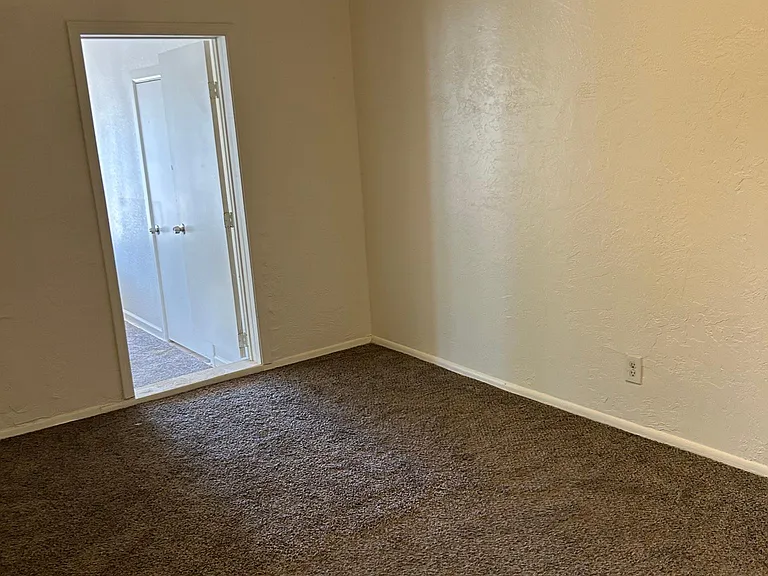 6642 Elwood Dr NW — Photo 8