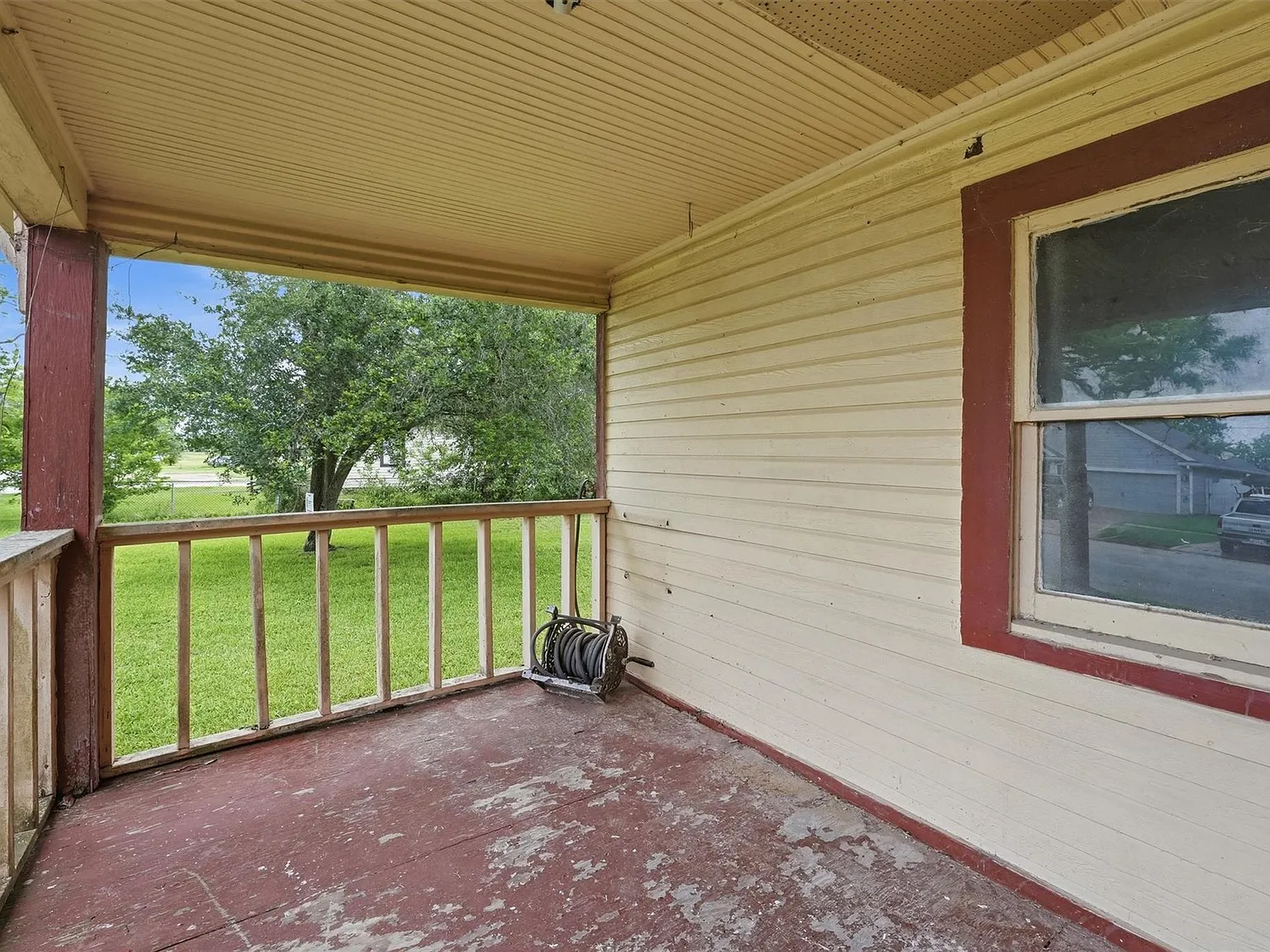 3 bed, 1.0 bath, 1008 sqft, $1,525 — Photo 4