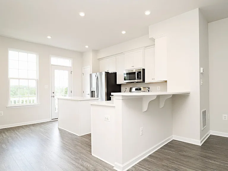 2083 Elm Tree Ct — Photo 5