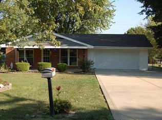 21 Reece Dr, O'Fallon, MO 63366