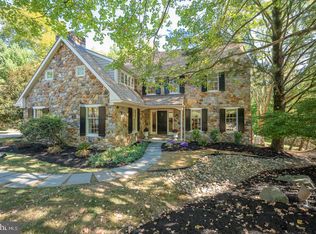 278 Stonegate Dr, Devon, PA 19333