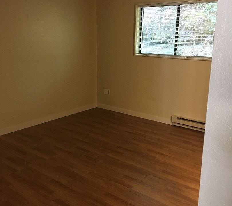 2nd image of 3232 94th St S APT 11