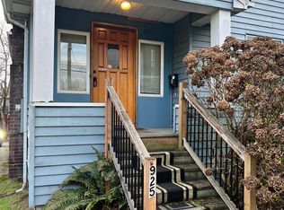 925 N 36th St, Seattle, WA 98103