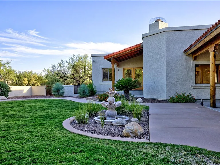4750 N Bonanza Ave — Photo 47