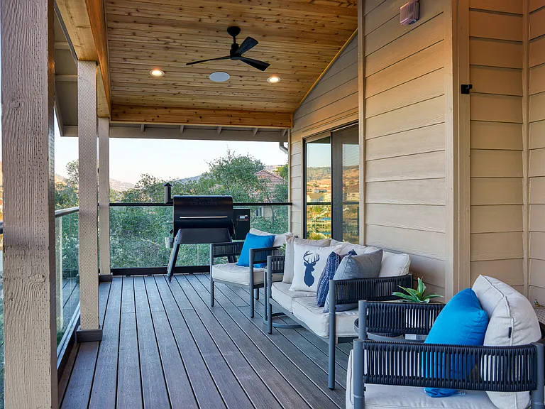 5045 Lakeshore Dr #B — Photo 9