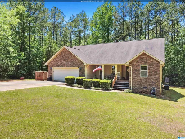 593 Wisteria Ln, Sylacauga, AL 35151
