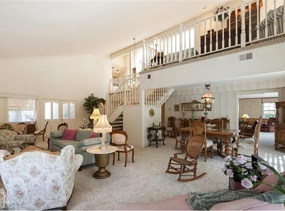 5th image of 2415 Oakshore Dr